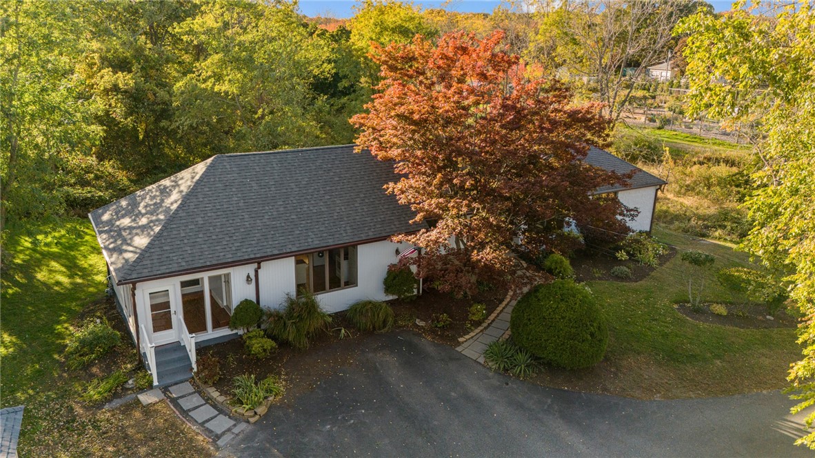 1705 Wampanoag Trail