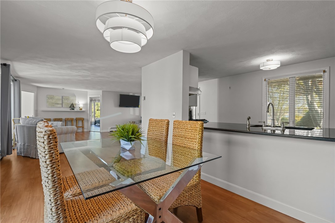 1705 Wampanoag Trail