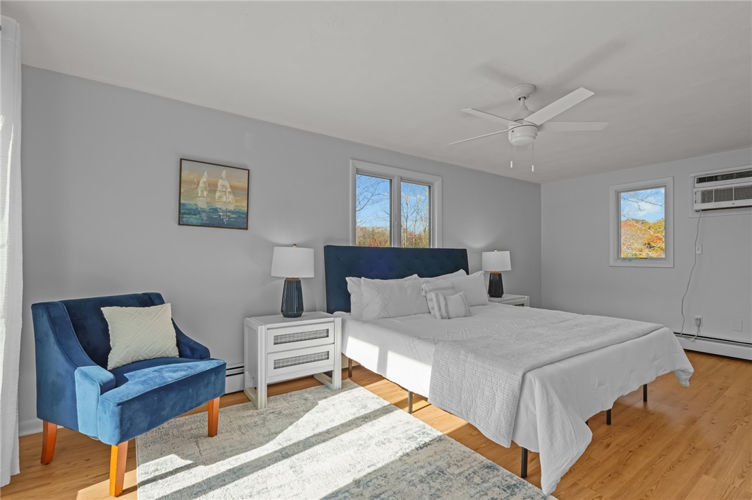 1705 Wampanoag Trail