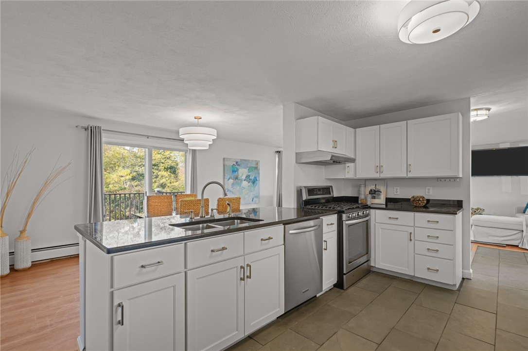 1705 Wampanoag Trail