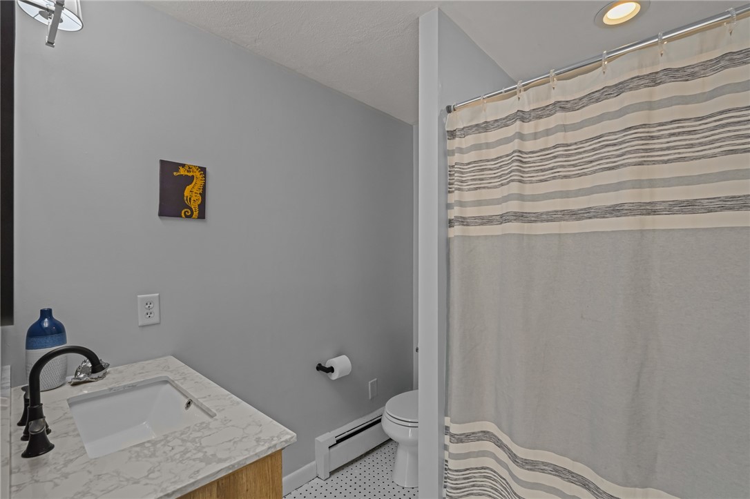 1705 Wampanoag Trail