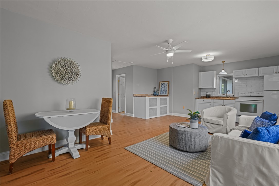 1705 Wampanoag Trail