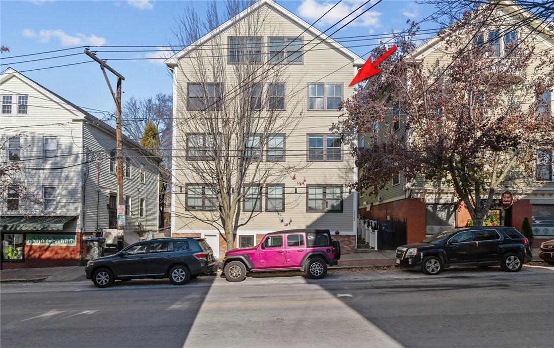 298 Wickenden Street 6