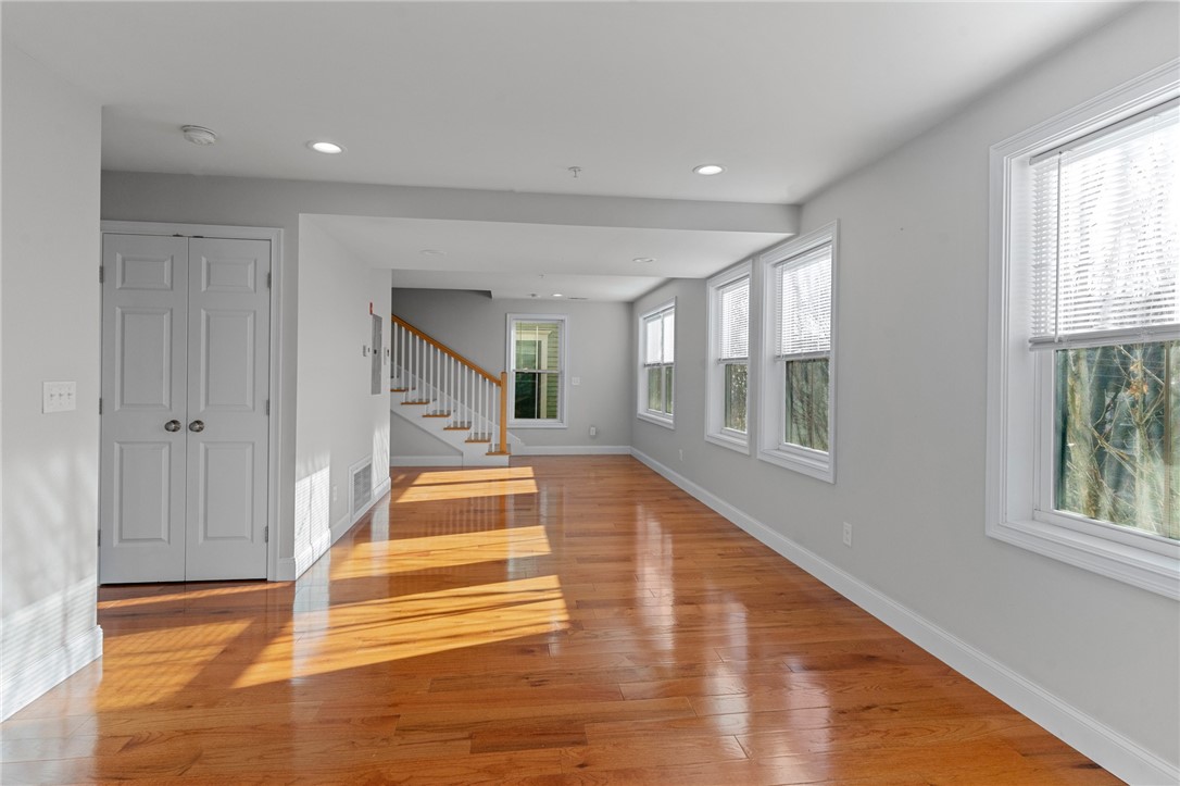 298 Wickenden Street 6