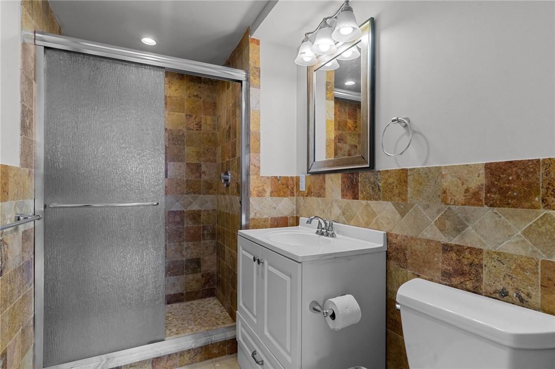 298 Wickenden Street 6