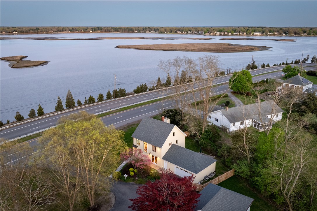 1705 Wampanoag Trail