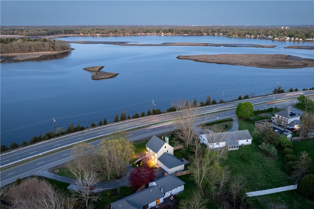 1705 Wampanoag Trail