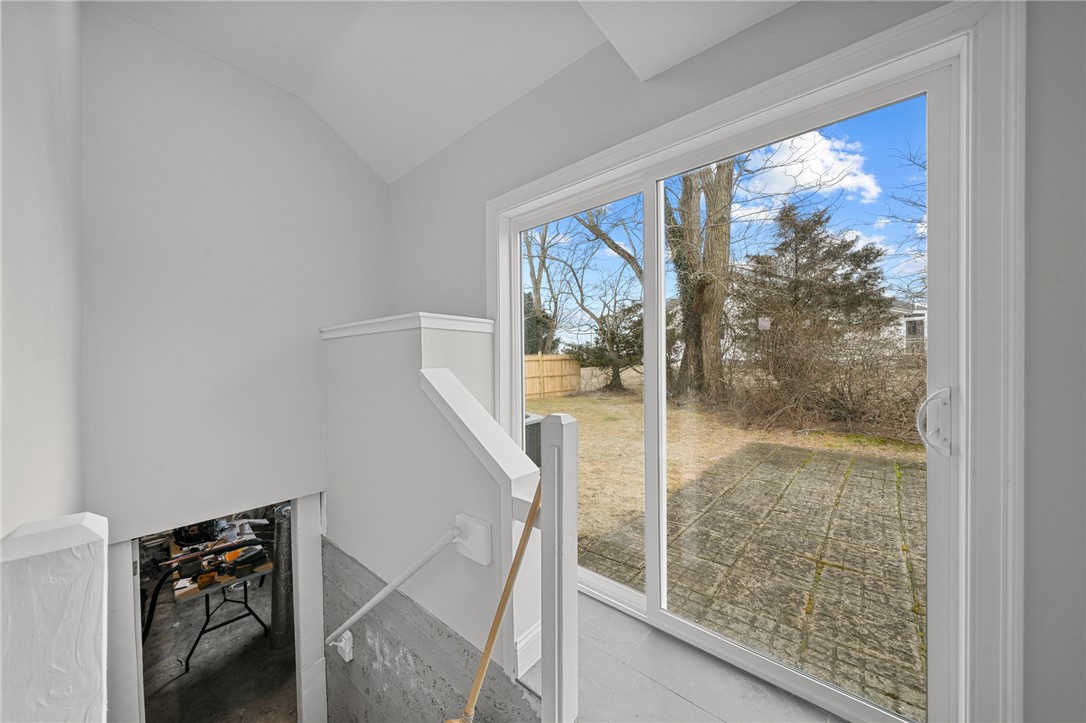 1705 Wampanoag Trail