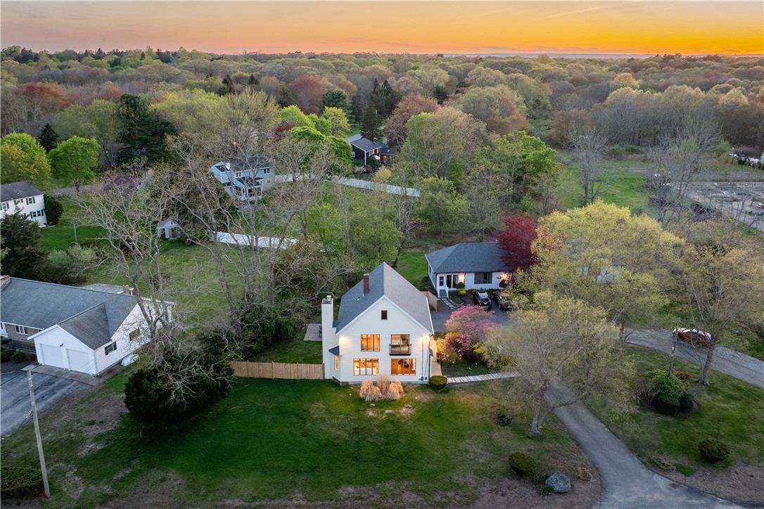 1705 Wampanoag Trail