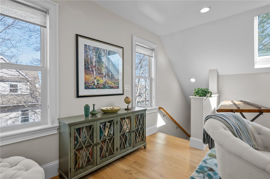 12 University Avenue