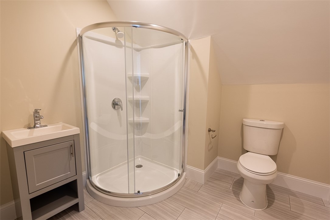 12 University Avenue