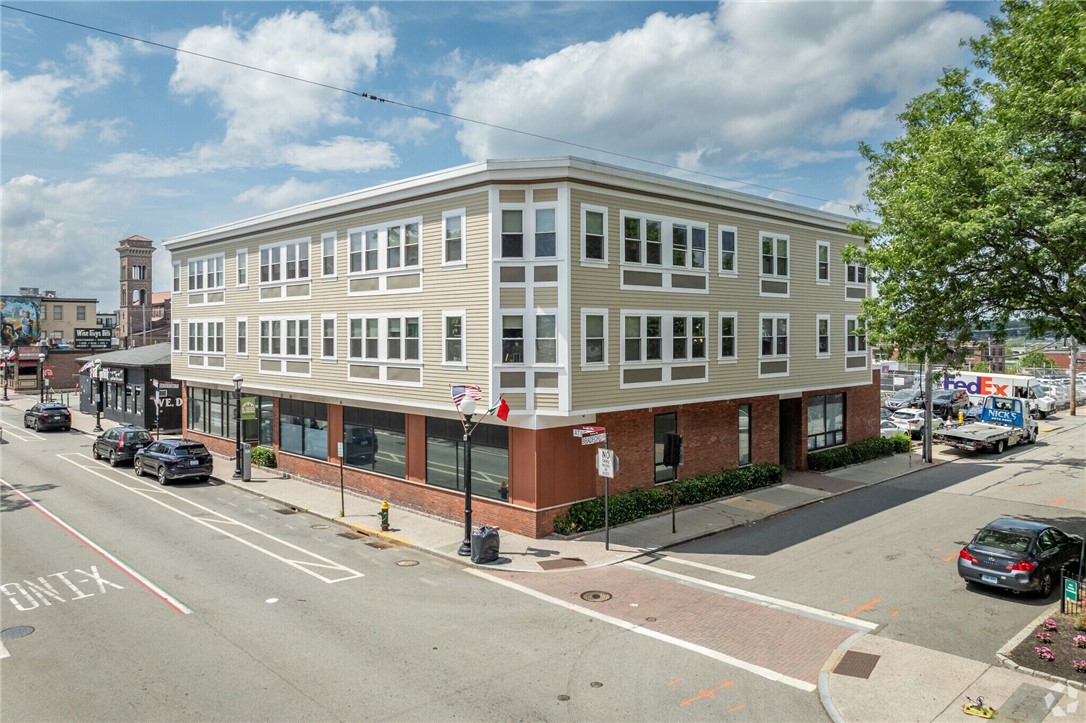 55 Bradford Street 306