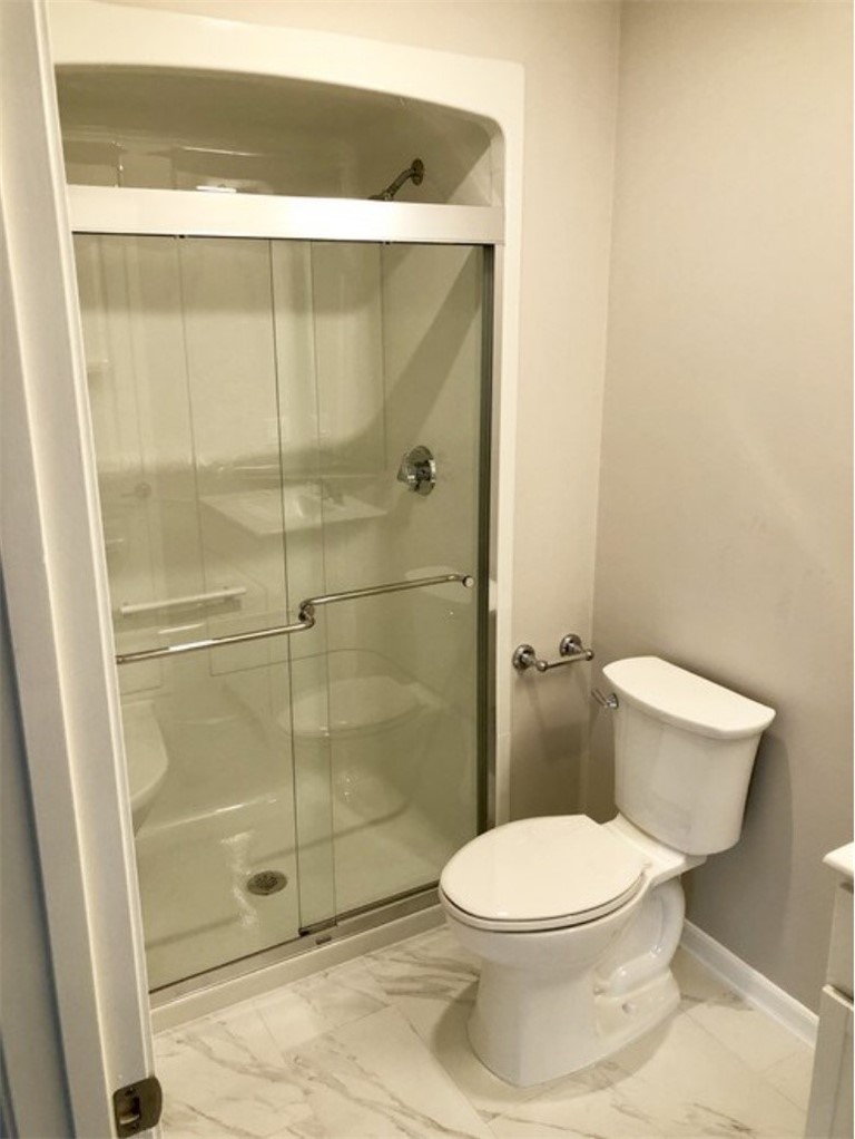 40 Jones Street 203