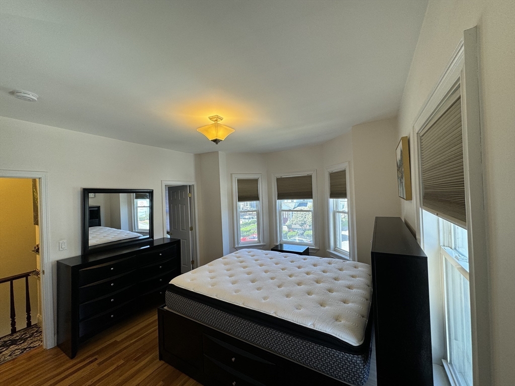 32 Adams # 1