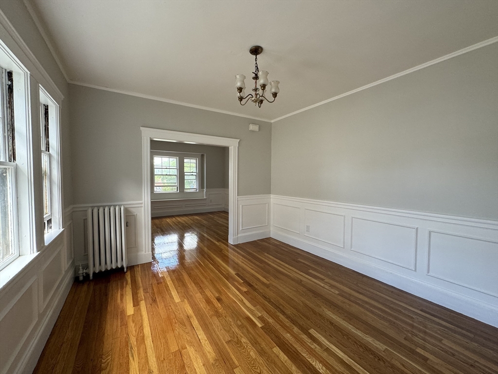 87 Oakland Street # 2A