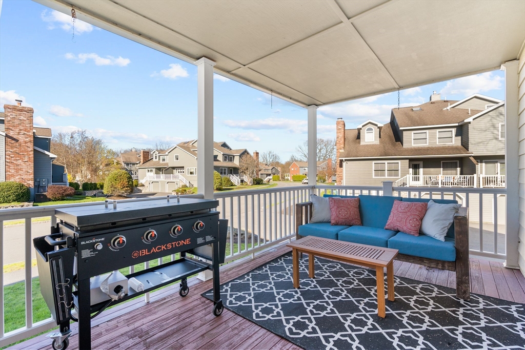 10 Carnation Cir # B