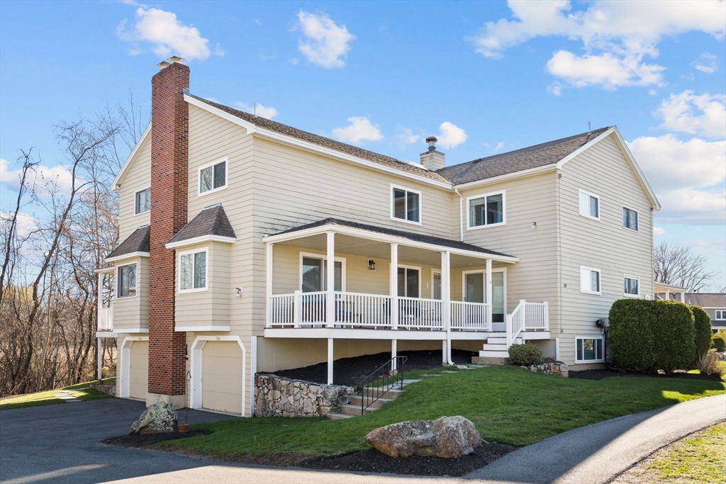10 Carnation Cir # B