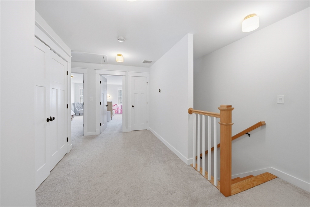 184 Main St # 3