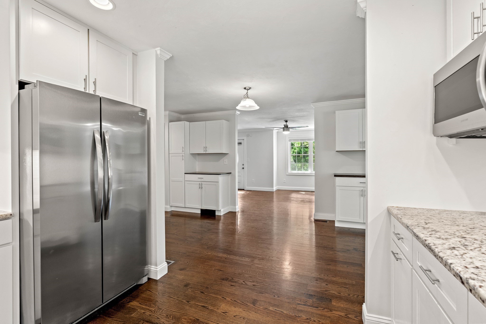 24 Bartlett Ave # 24