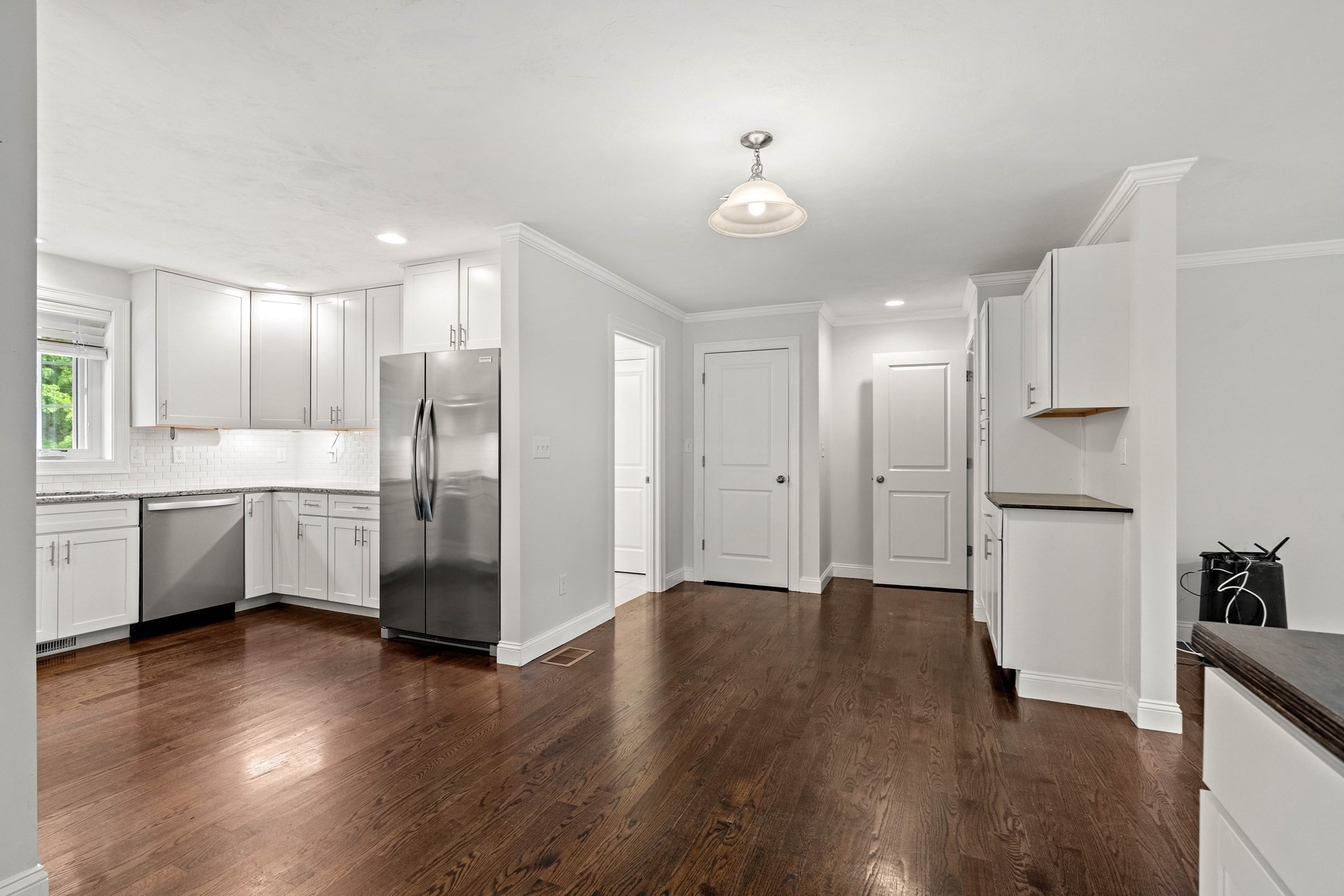 24 Bartlett Ave # 24