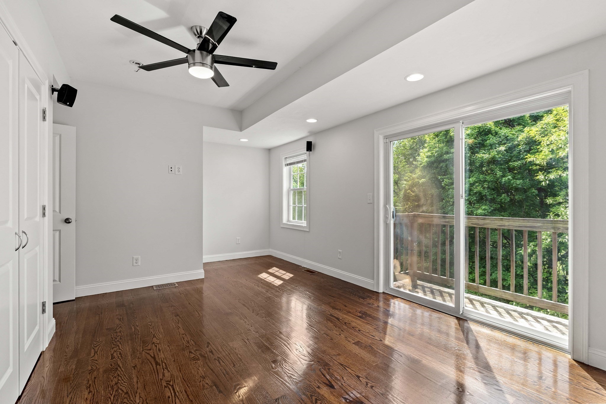 24 Bartlett Ave # 24