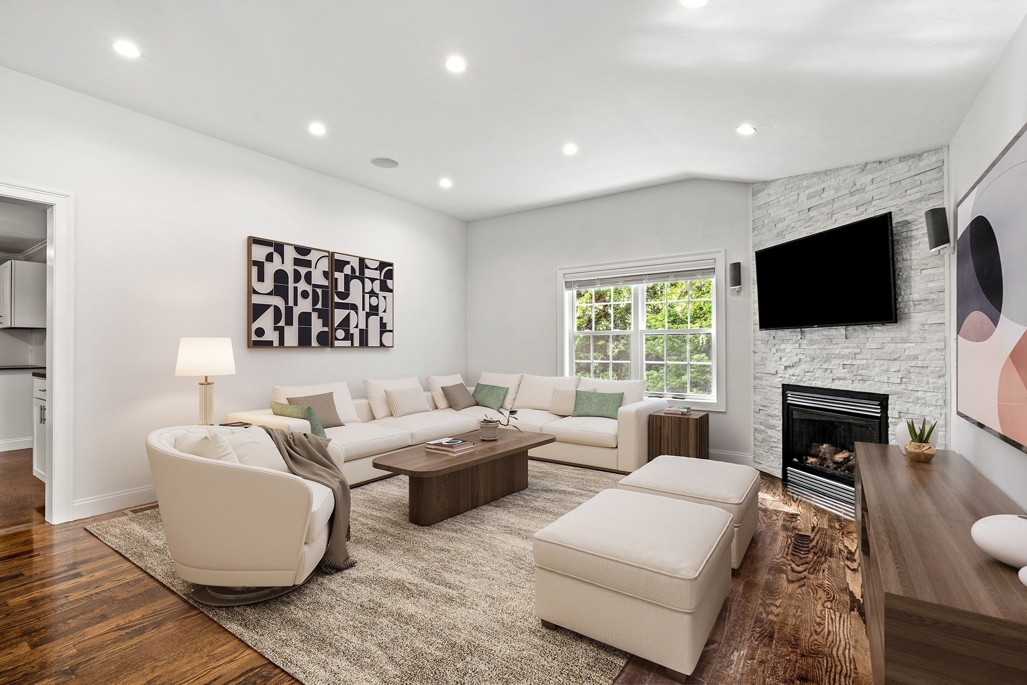 24 Bartlett Ave # 24