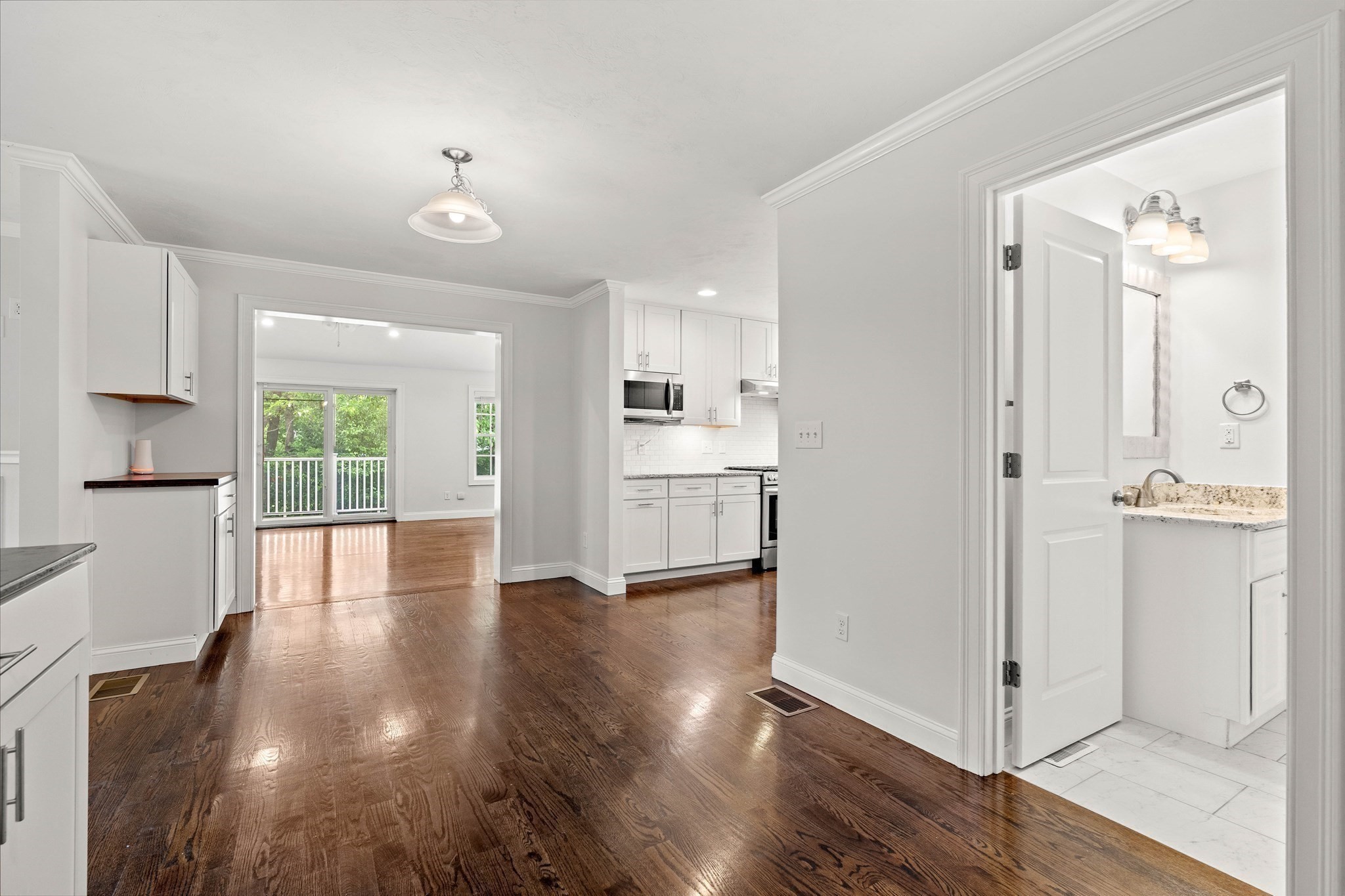 24 Bartlett Ave # 24