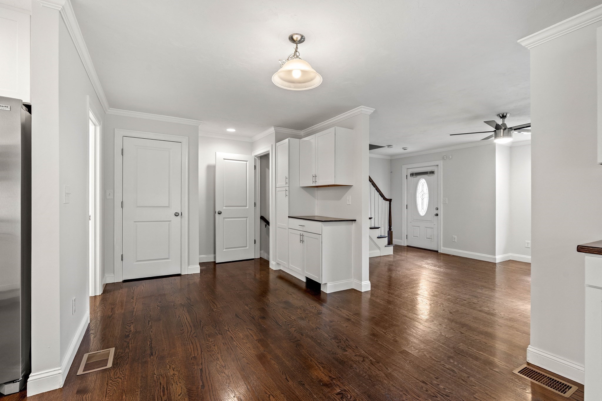 24 Bartlett Ave # 24