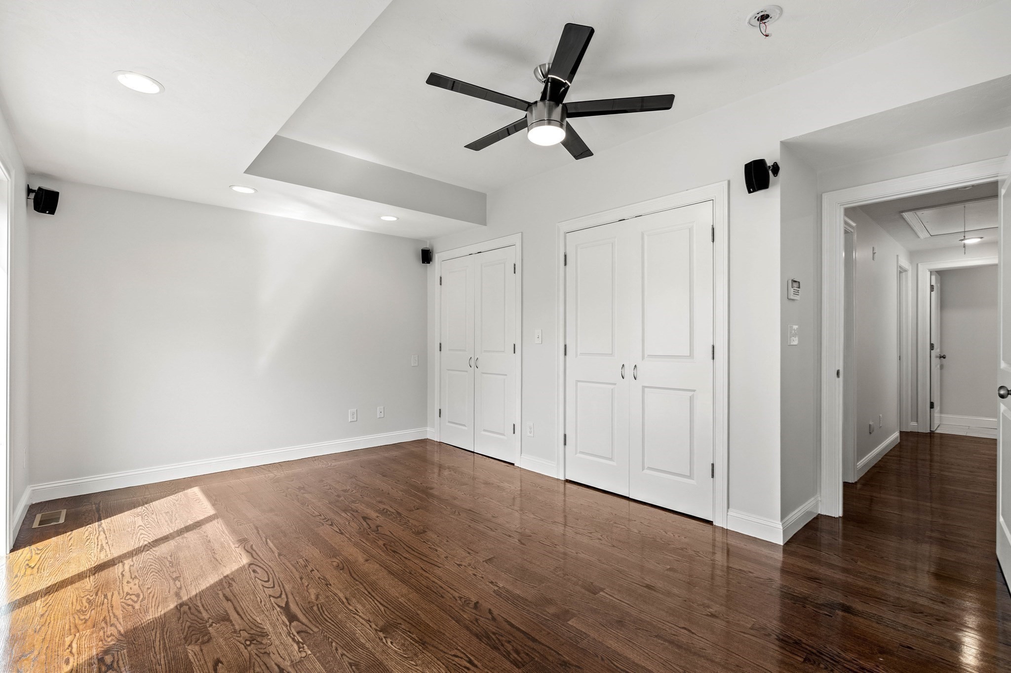 24 Bartlett Ave # 24