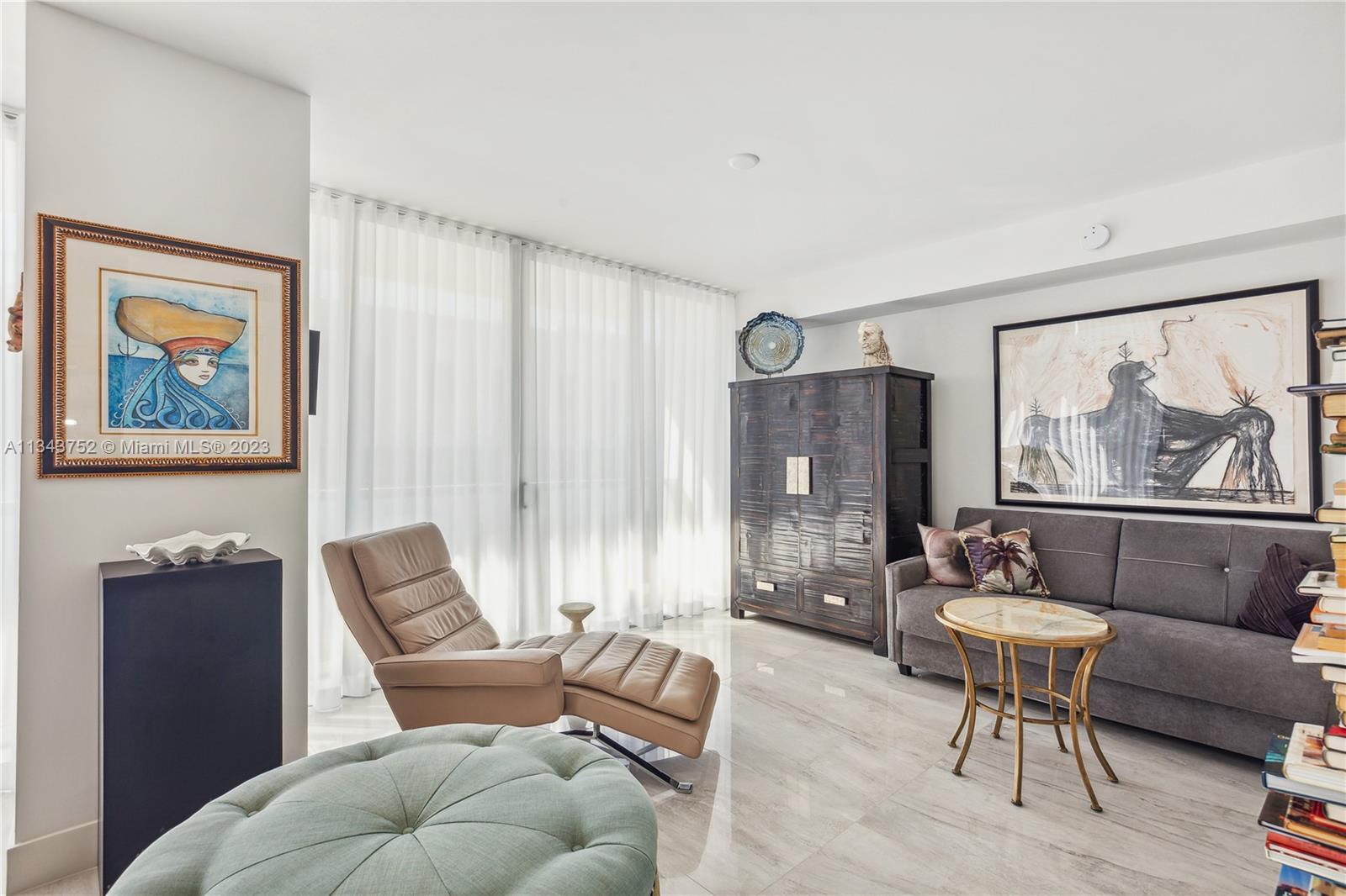 9521 E Bay Harbor Dr # 406