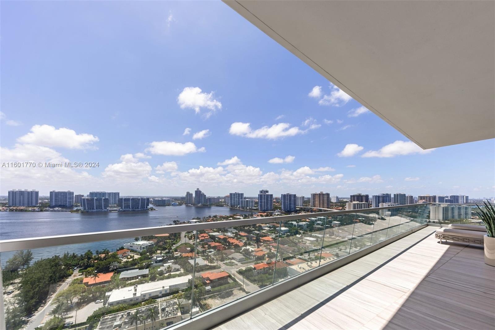 18501 Collins Ave # 2201