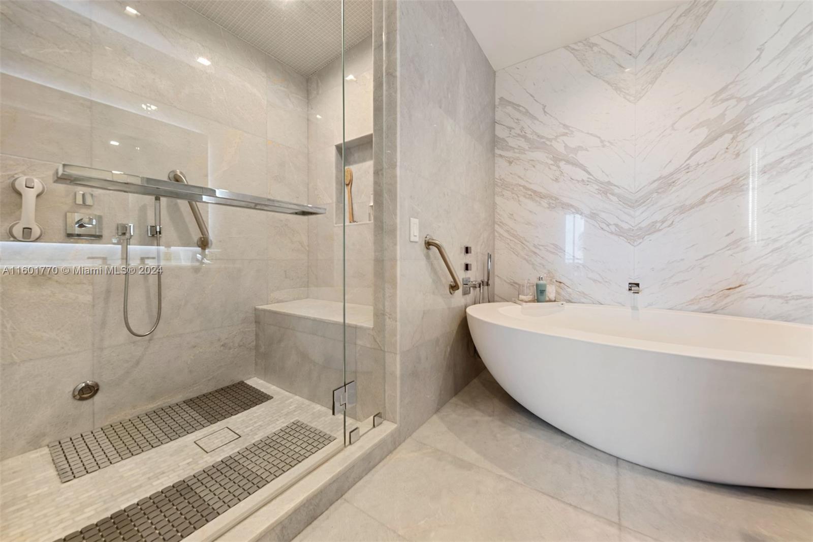 18501 Collins Ave # 2201