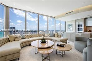 18975 Collins Ave # 5404