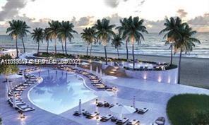 18975 Collins Ave # 5404