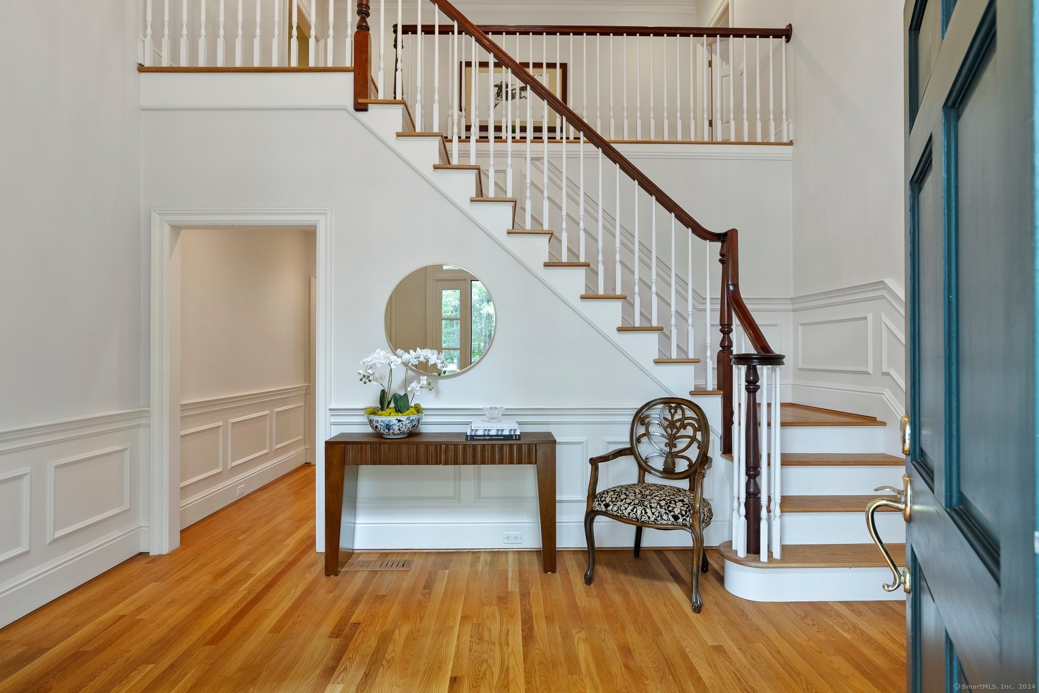 3 Farnham Way