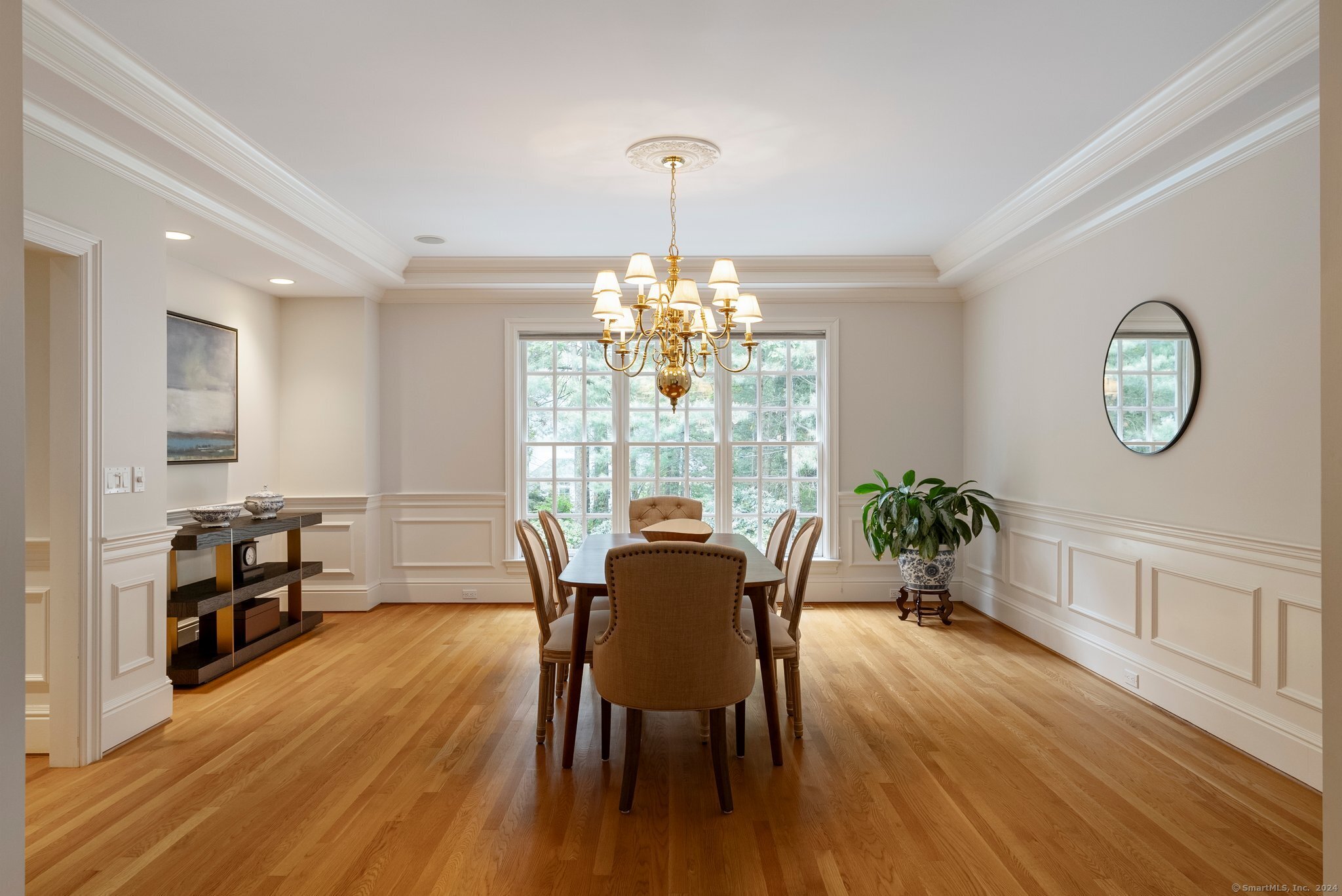 3 Farnham Way