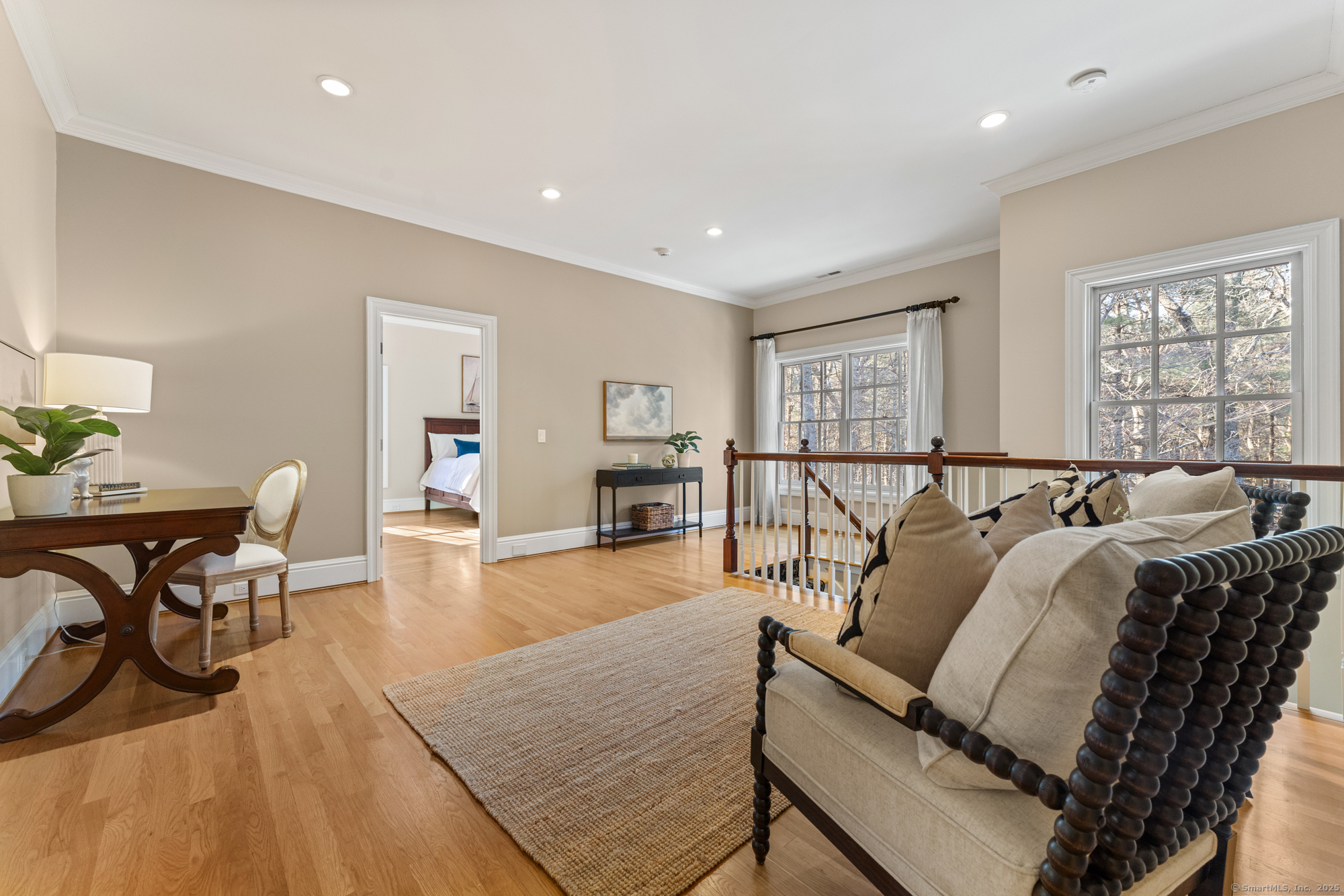 7 Farnham Way