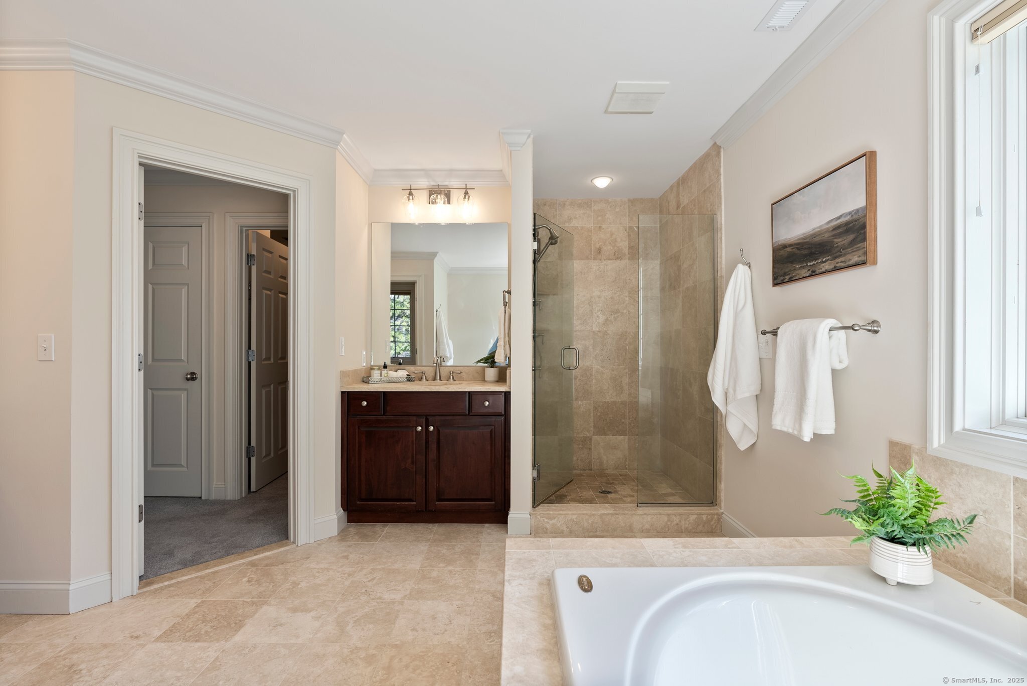 1 Saunders Hill