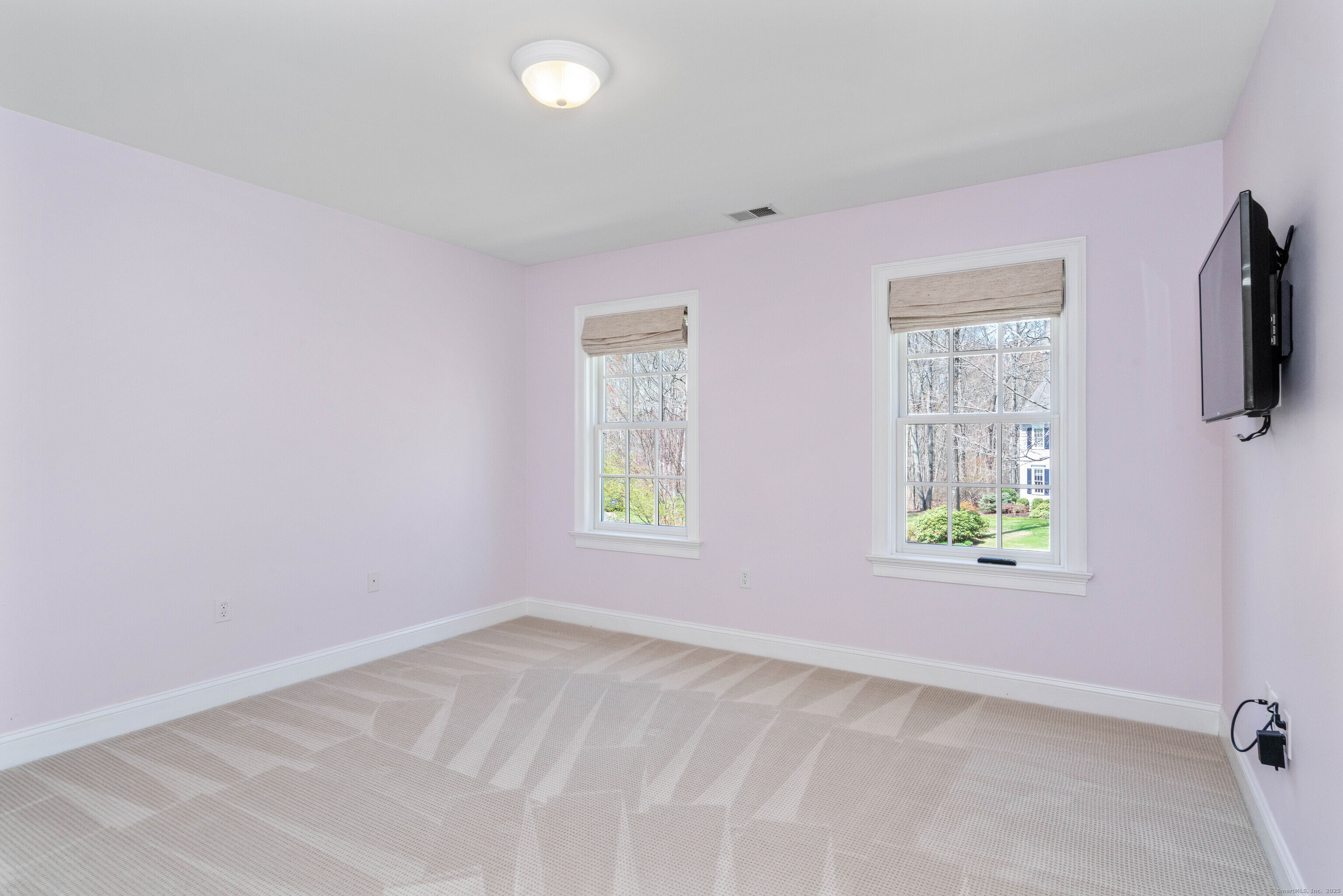 8 Asbury Holow Hollow