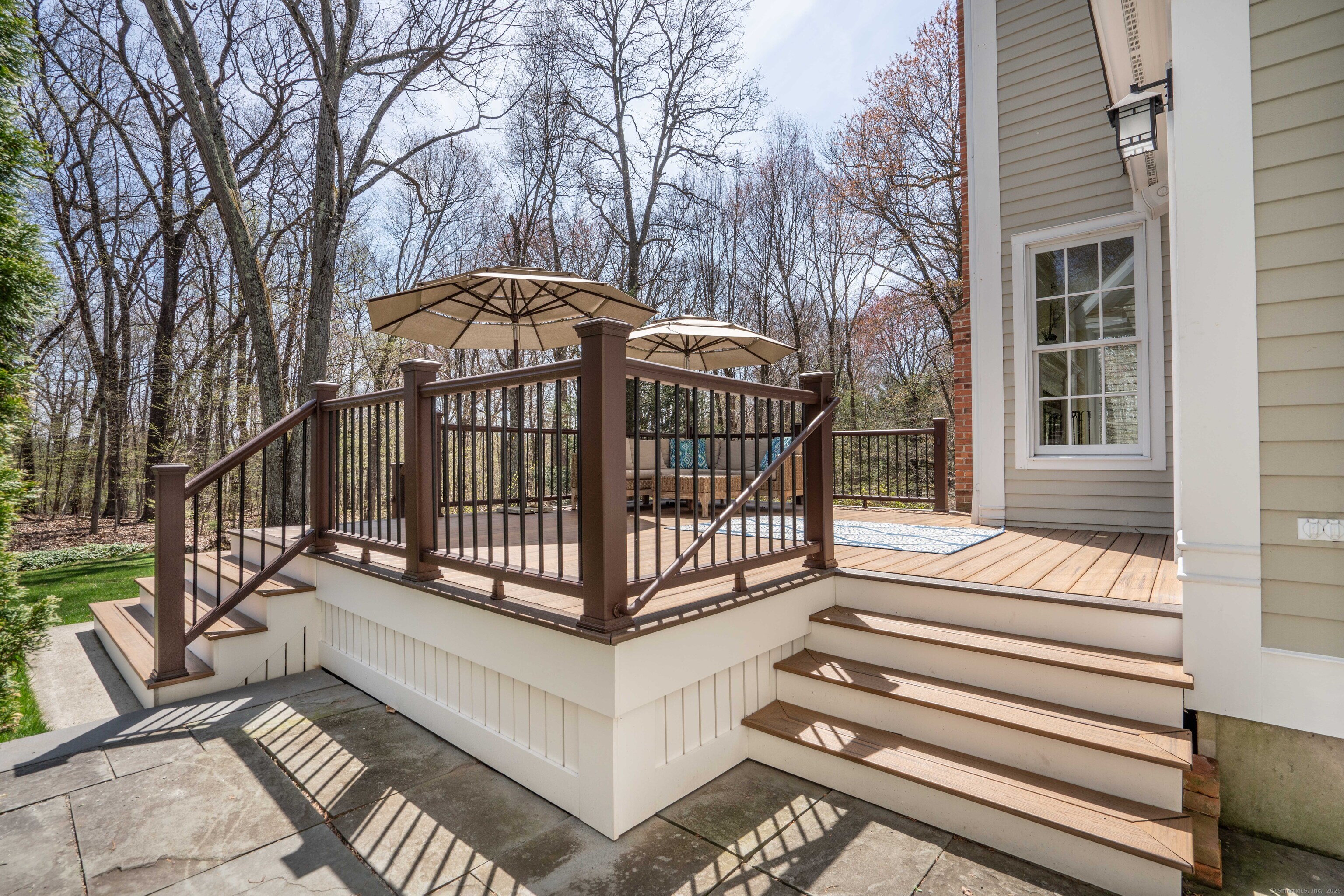 8 Asbury Holow Hollow