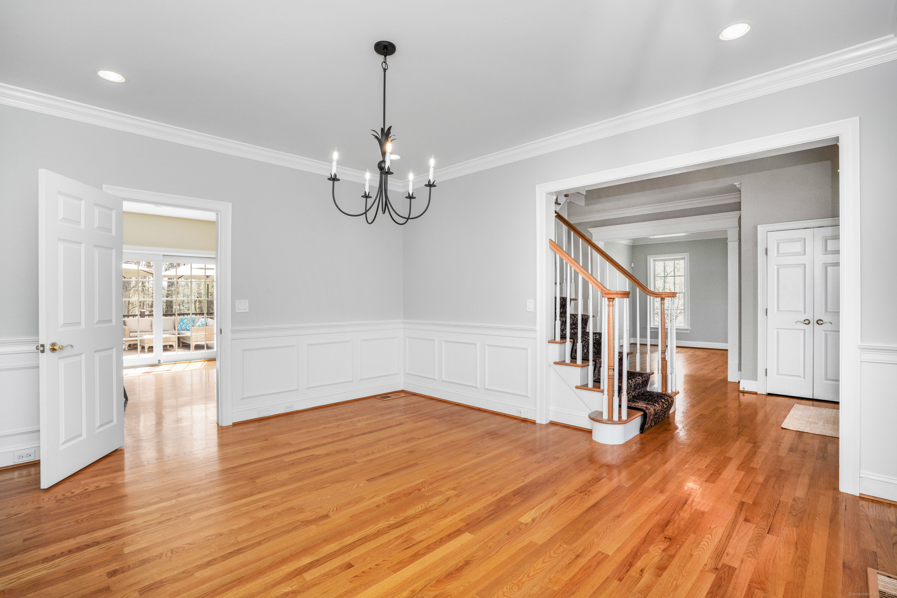 8 Asbury Holow Hollow