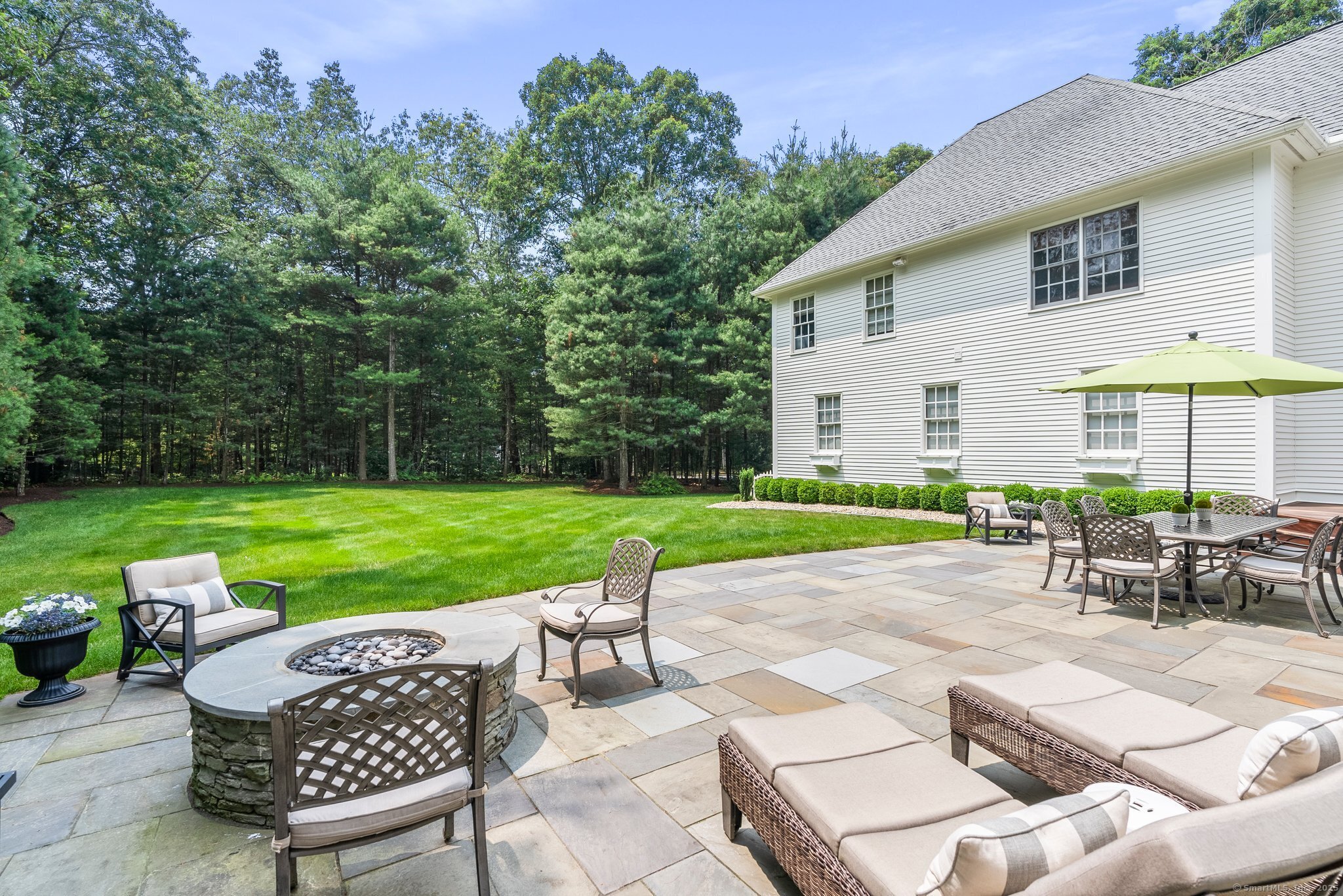 4 Wentworth Park