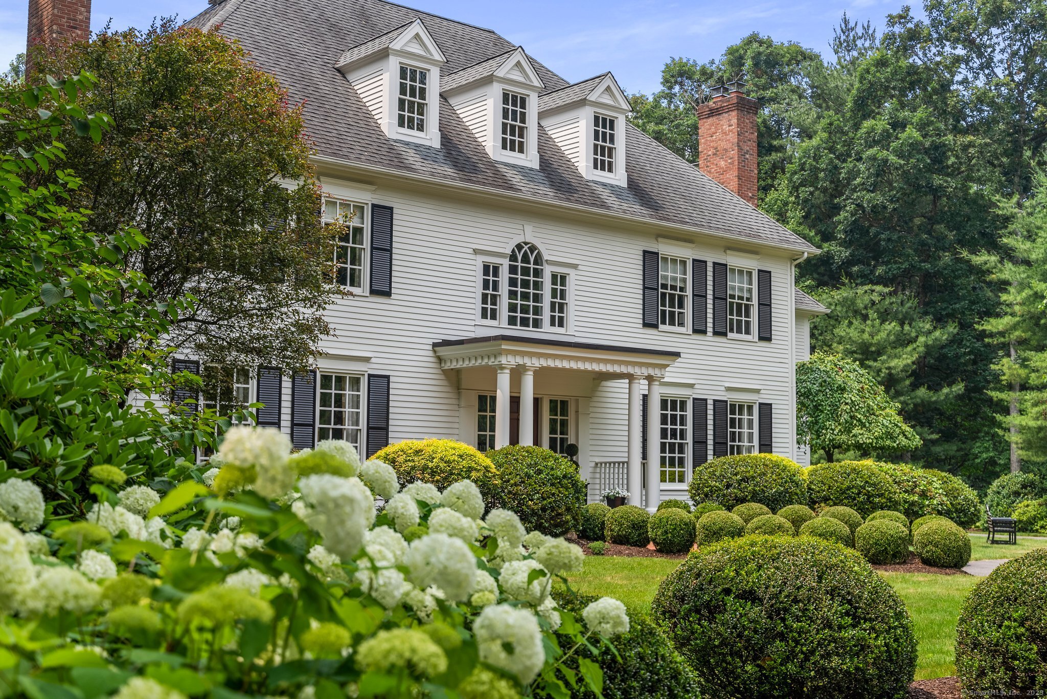 4 Wentworth Park