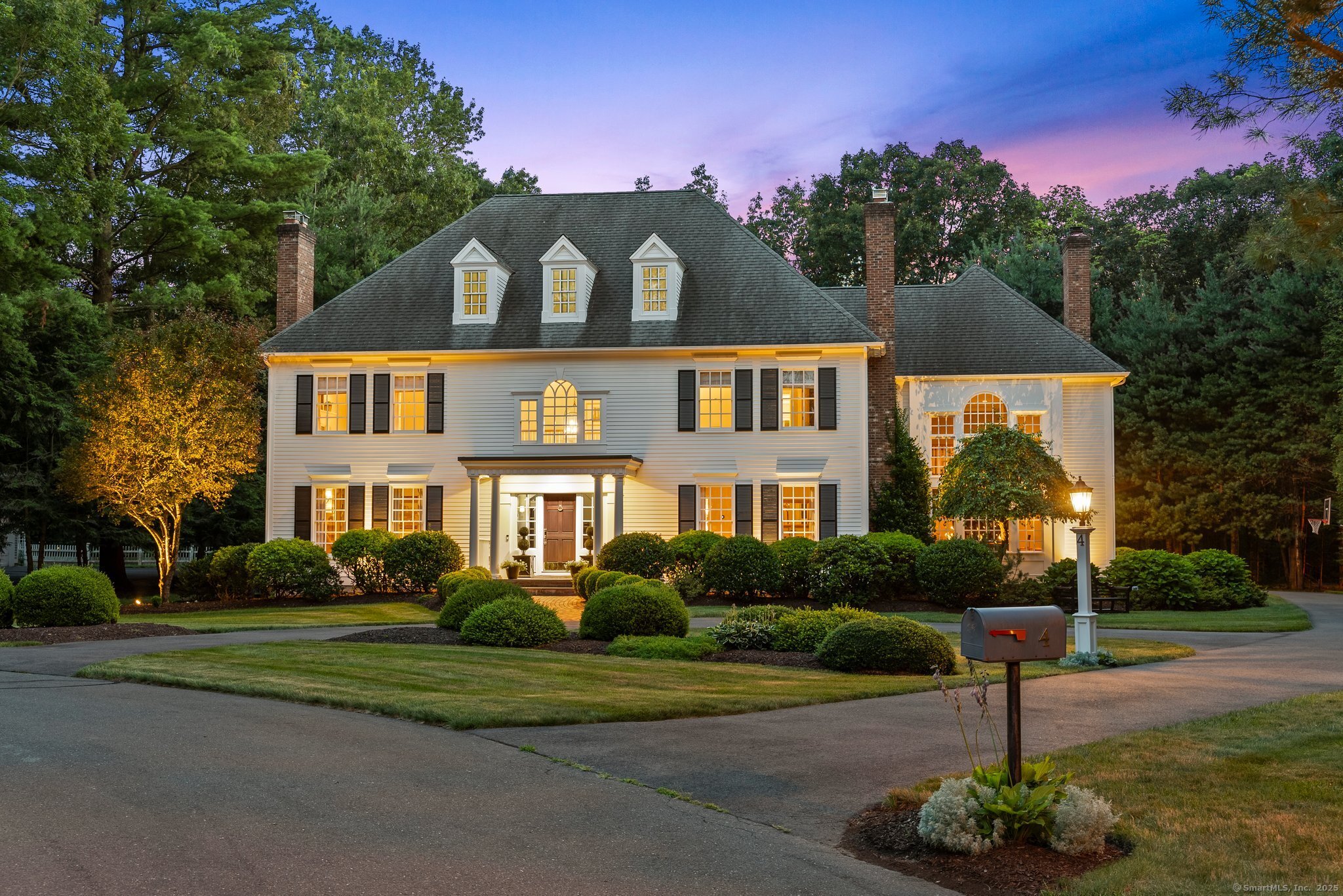 4 Wentworth Park
