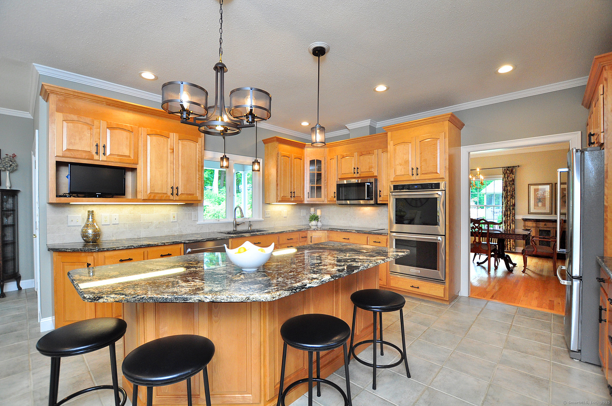 151 Oakridge