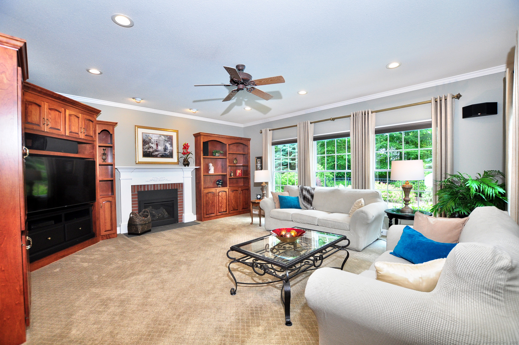 151 Oakridge