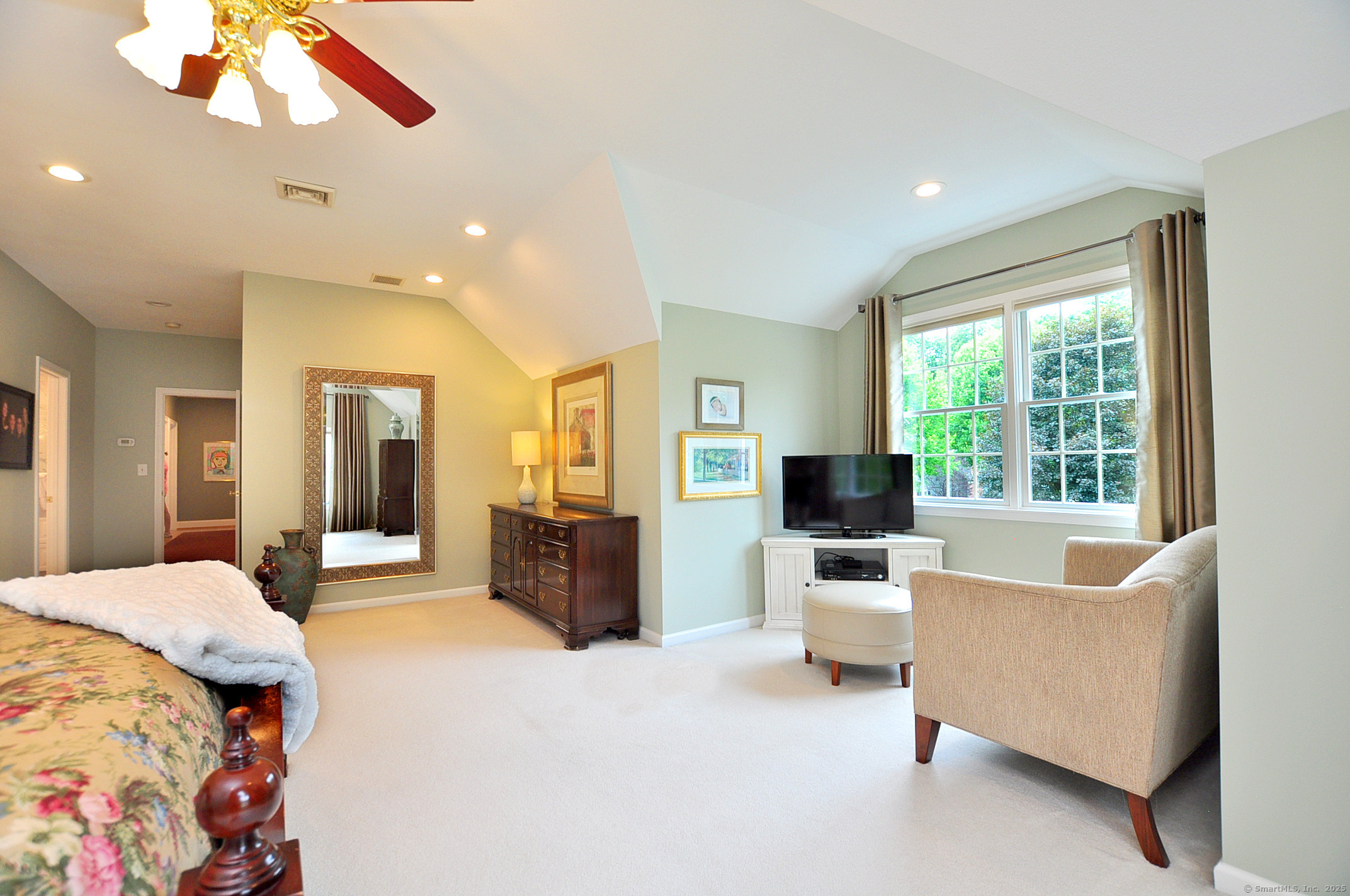151 Oakridge