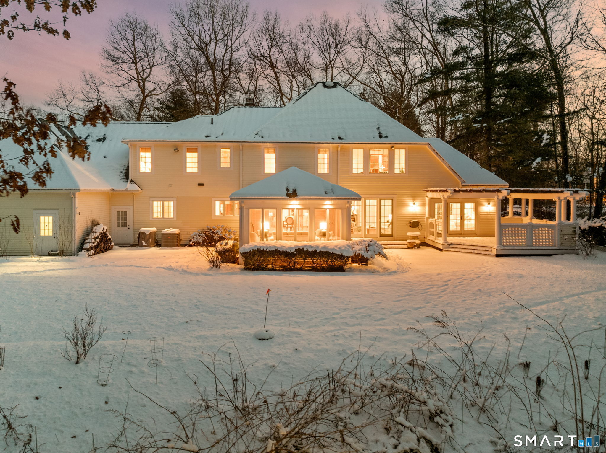 25 Pembroke Hill