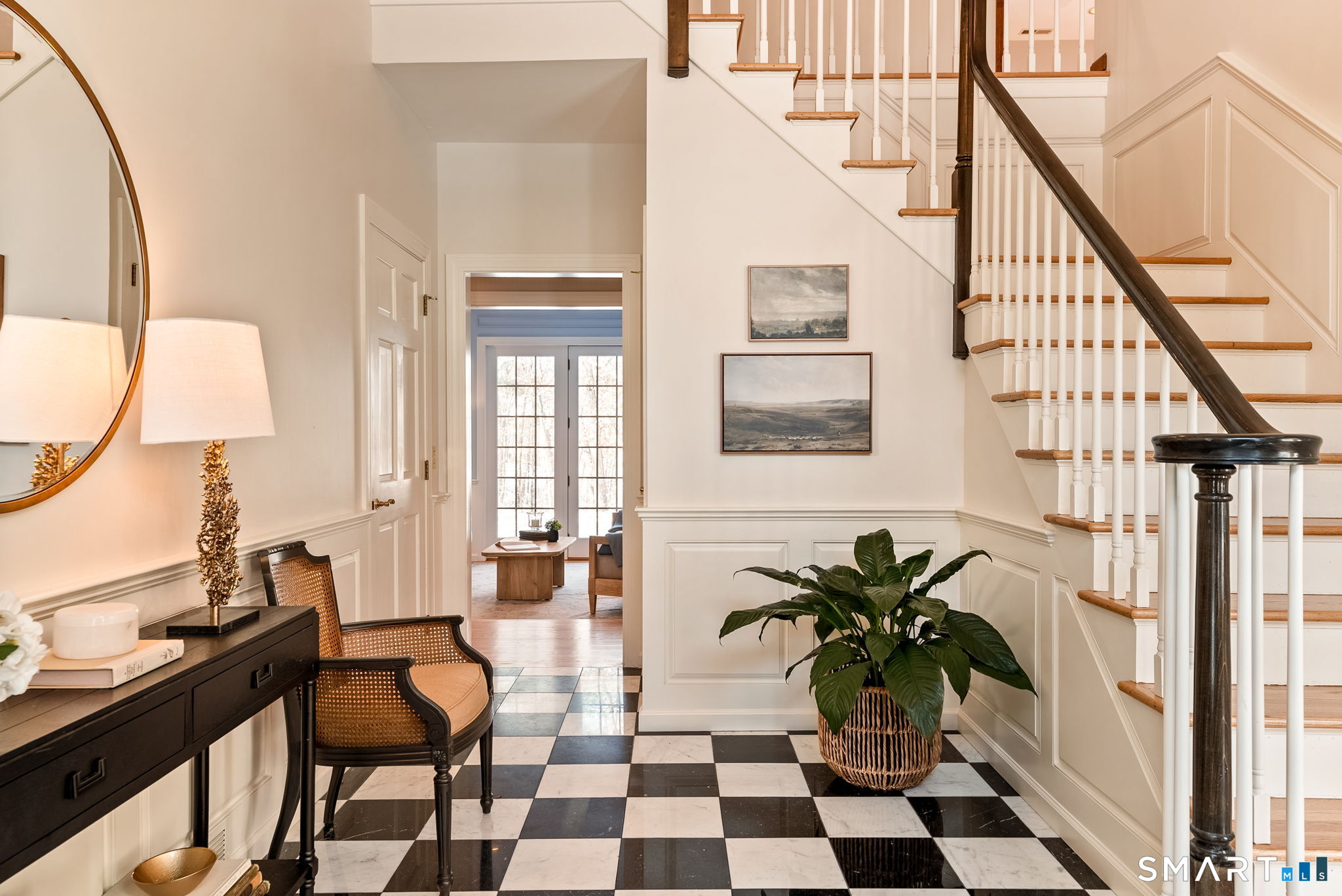 25 Pembroke Hill