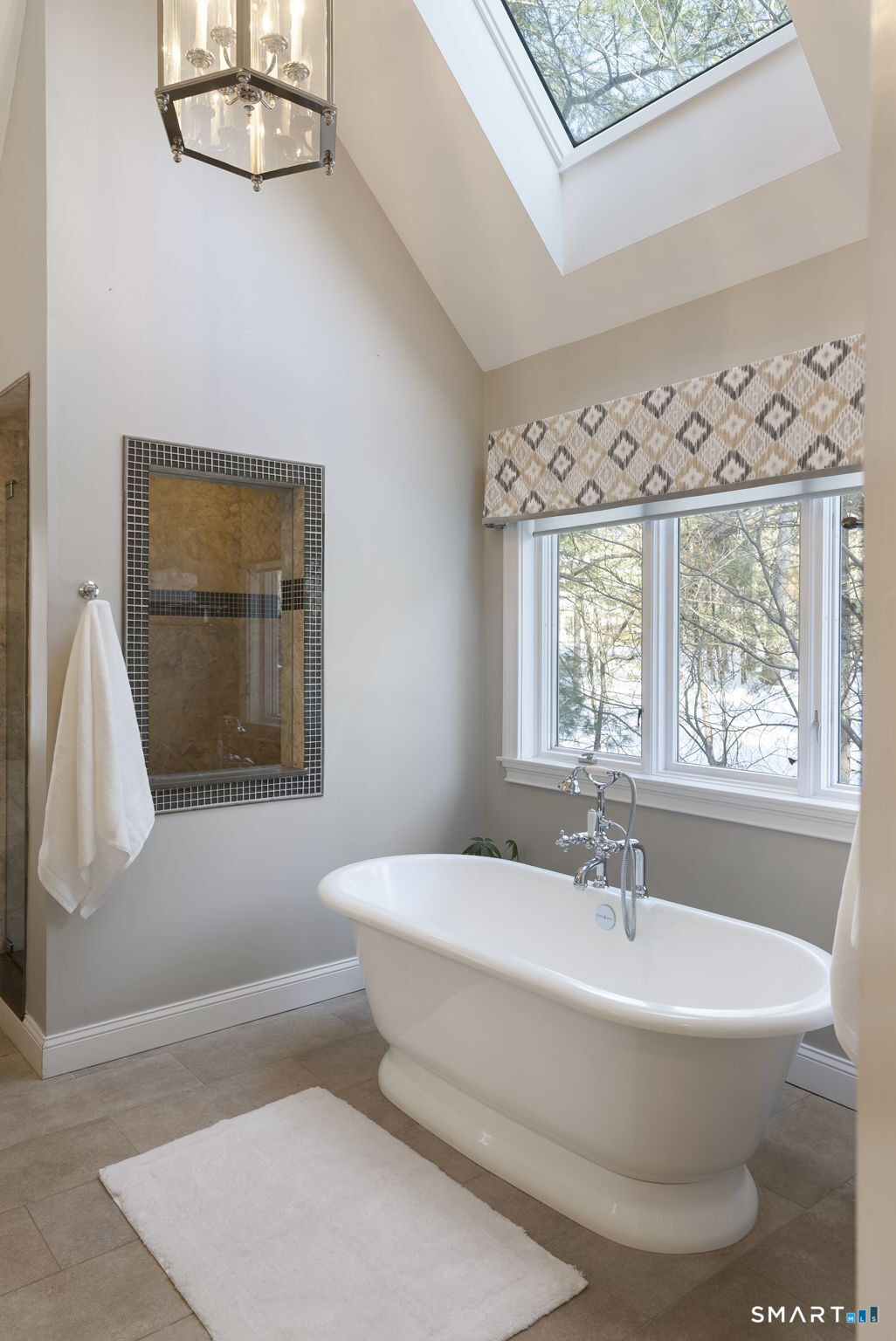 10 Hinchley Wood